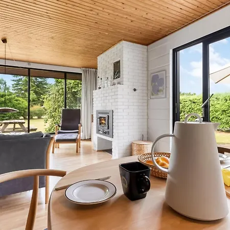 Vakantiehuis Ognen - 800m From The Sea By Interhome *