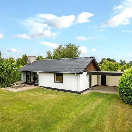 Vakantiehuis Ognen - 800m From The Sea By Interhome *
