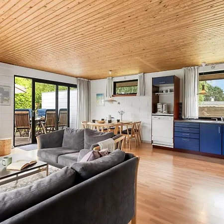 Vakantiehuis Ognen - 800m From The Sea By Interhome *